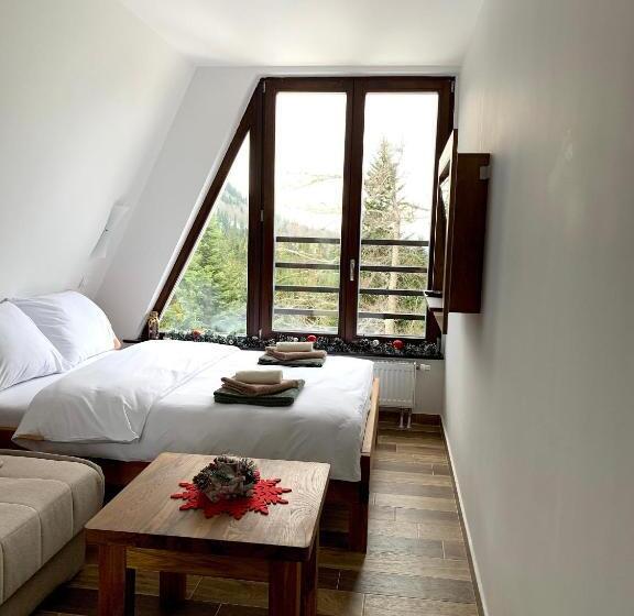 اتاق لوکس, Vila Gorica Jahorina