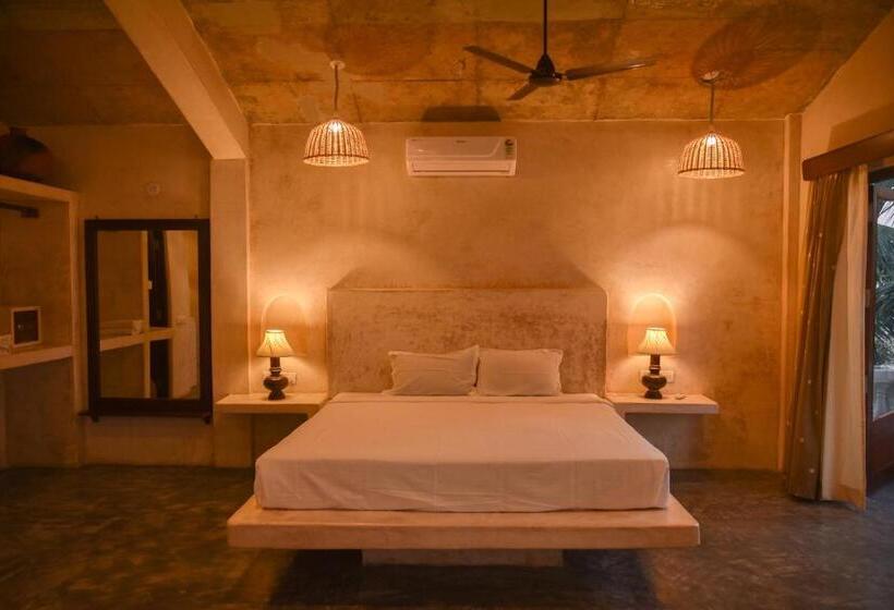 דירת פנטהאוז 1 חדרי שינה, Silent Beach Resort