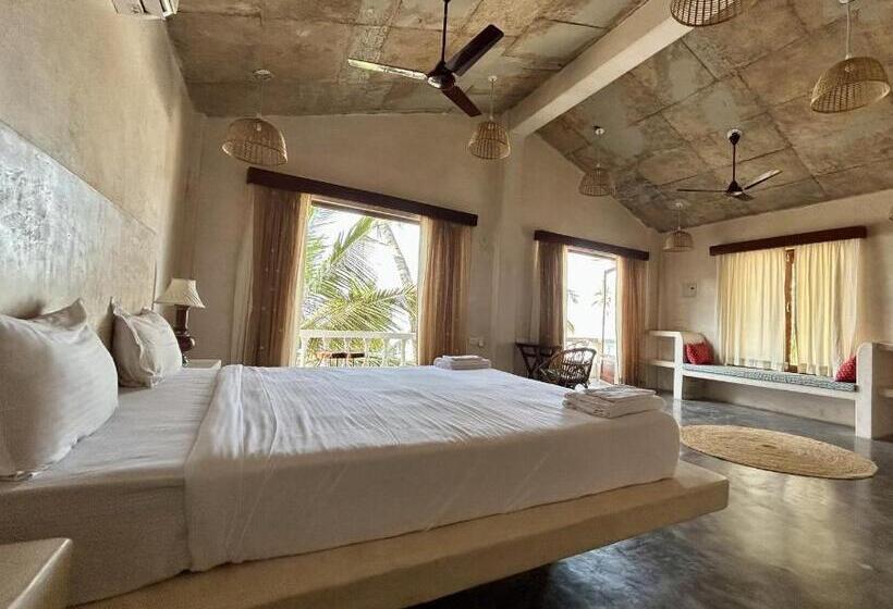 דירת פנטהאוז 1 חדרי שינה, Silent Beach Resort