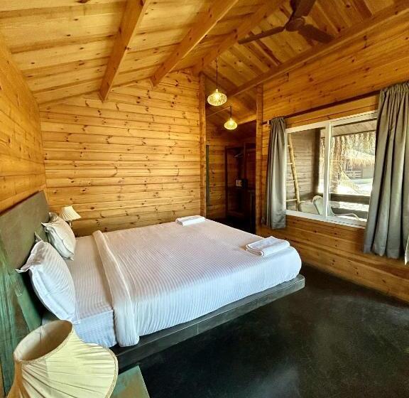 בקתה דלוקס, Silent Beach Resort