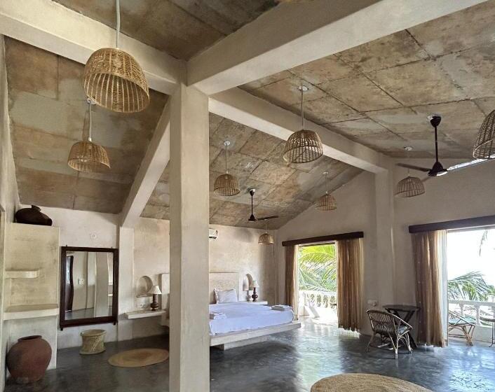 דירת פנטהאוז 1 חדרי שינה, Silent Beach Resort