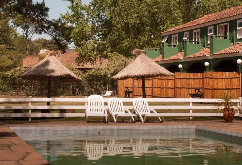 复式房间, Valeria Green