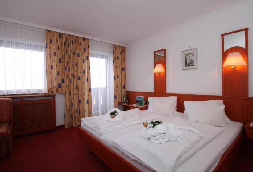 חדר סטנדרט עם מרפסת, Gast  Und Ferienhof Christler