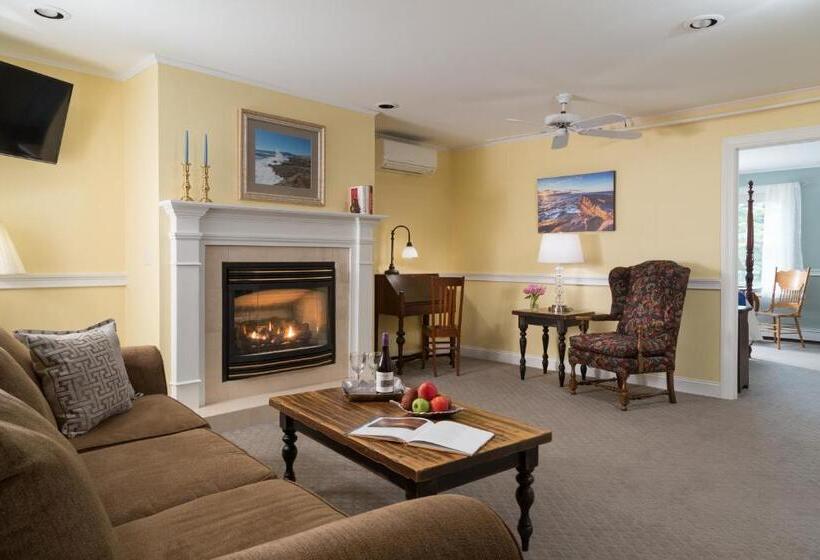 Люкс Кровать Кинг, Wolf Cove Inn