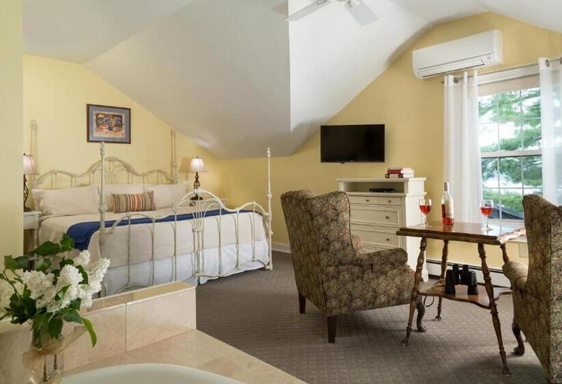 Люкс Кровать Кинг, Wolf Cove Inn