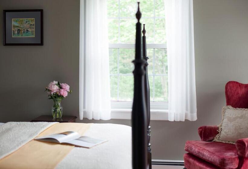 غرفة قياسية, Wolf Cove Inn