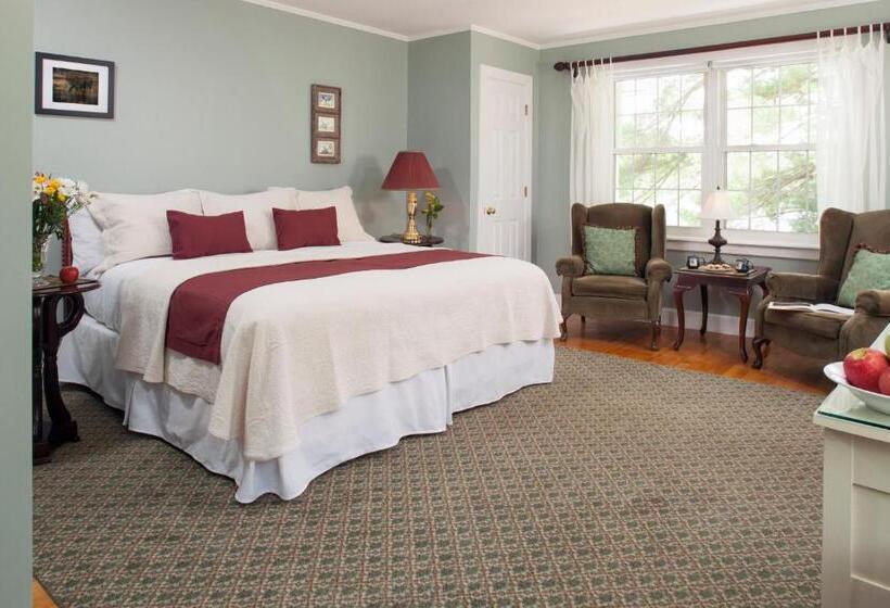 غرفة قياسية مطلّة علي البحيرة, Wolf Cove Inn