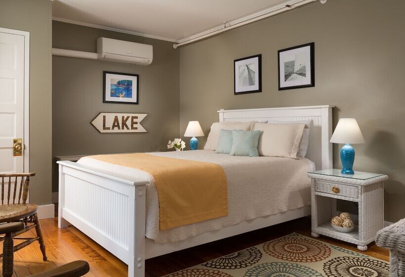 غرفة قياسية مطلّة علي البحيرة, Wolf Cove Inn