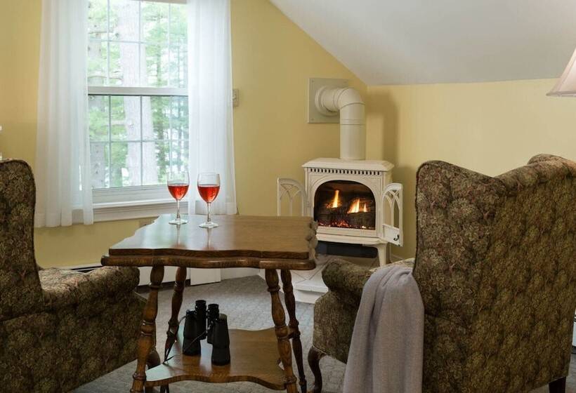 Номер Стандарт, Wolf Cove Inn