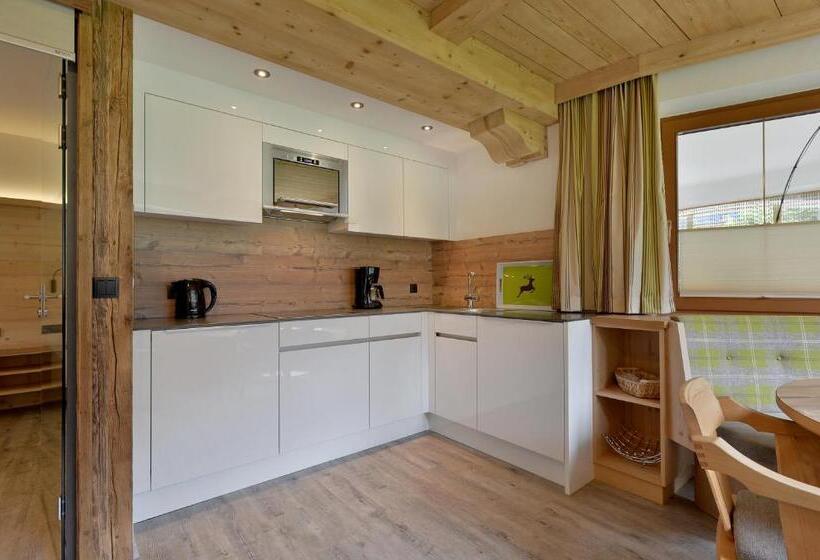 Люкс, Alpinschlössl