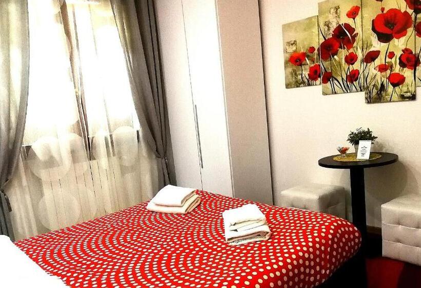 غرفة قياسية, B&b Black&white And Apartments