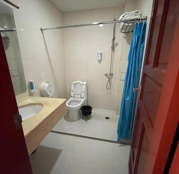 اتاق استاندارد, Zolotoi Drakon