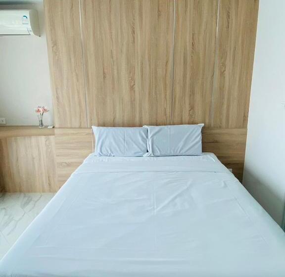 Номер Superior Кровать Кинг, D Eco Hotel Pattaya