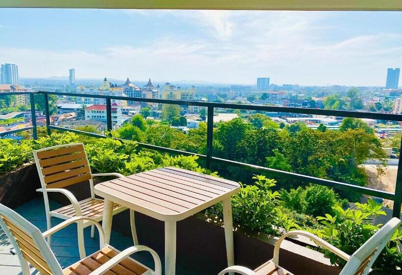 اتاق سوپریور با تخت بزرگ, D Eco Hotel Pattaya