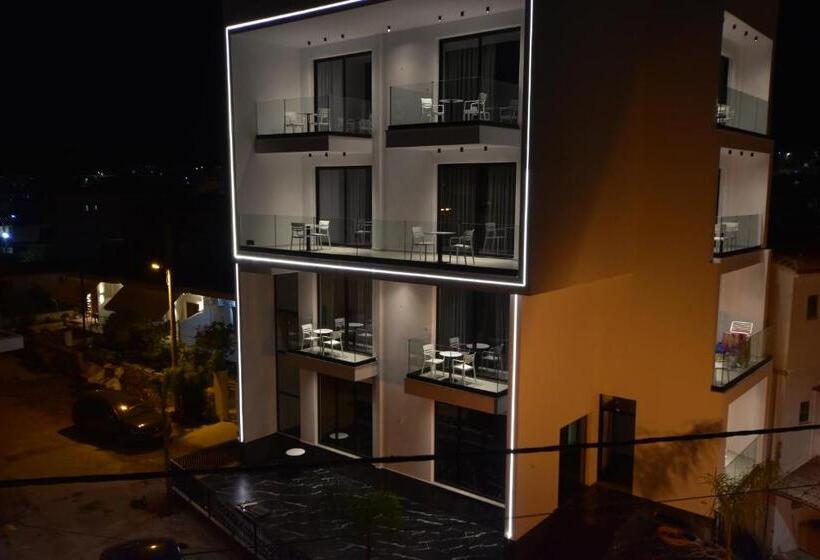 デラックスルーム, Agimi