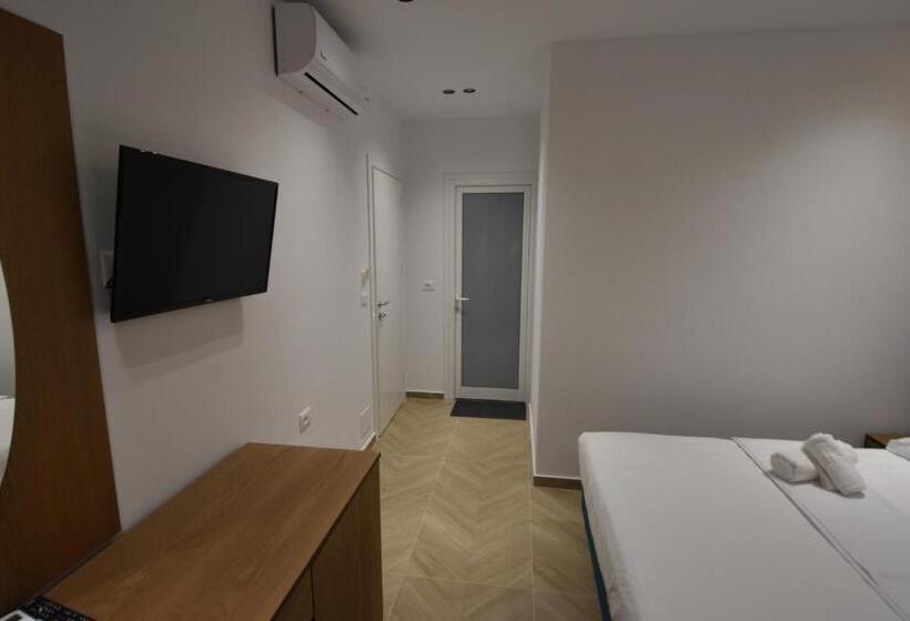 デラックススタジオ, Agimi