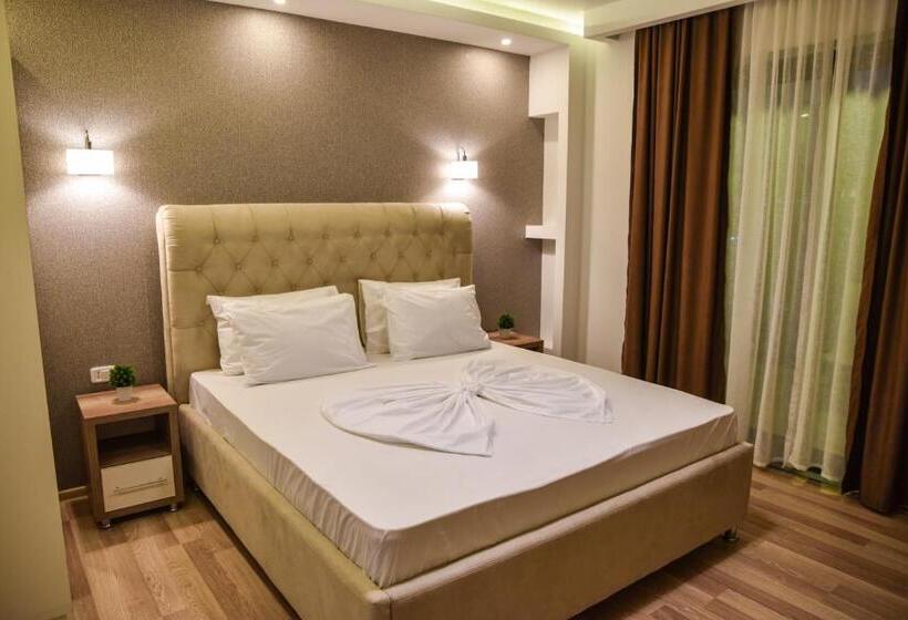 اتاق لوکس, Evropa