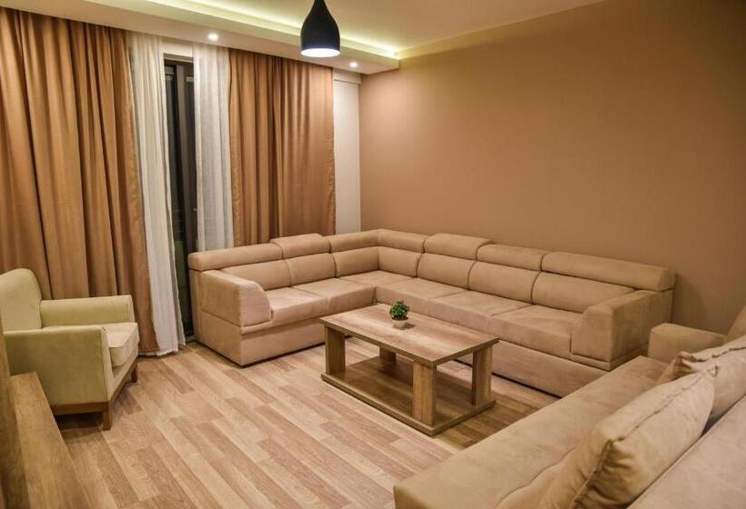 آپارتمان لوکس 1 خوابه, Evropa