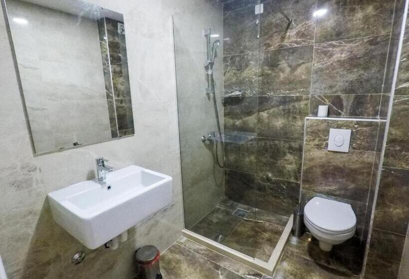 آپارتمان 2 خوابه, Evropa