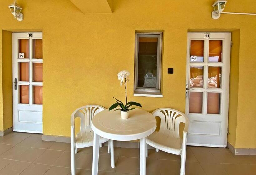 غرفة قياسية, Magnólia