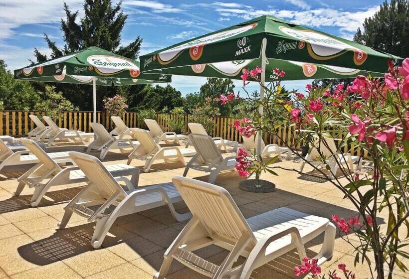 غرفة عائلية, Magnólia