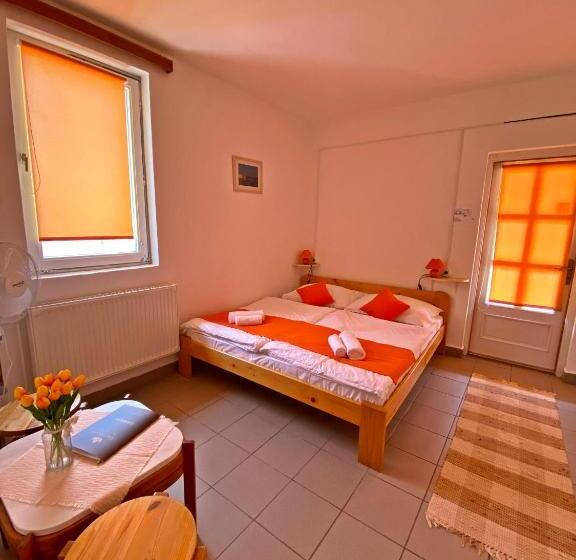 غرفة عائلية, Magnólia