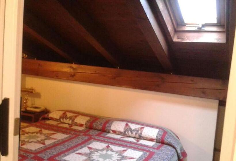 غرفة أساسية, Pineta