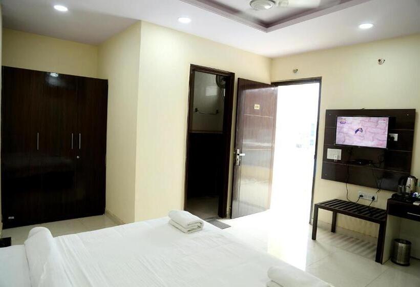 غرفة سوبيريور, Roshan Haveli