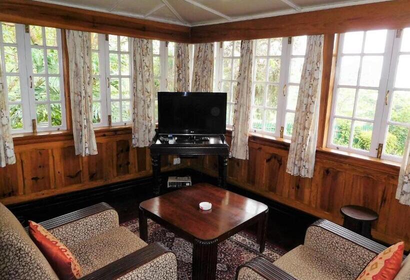 Люкс, The Heritage Club Tripura Castle