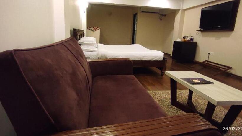 Номер Deluxe, The Heritage Club Tripura Castle