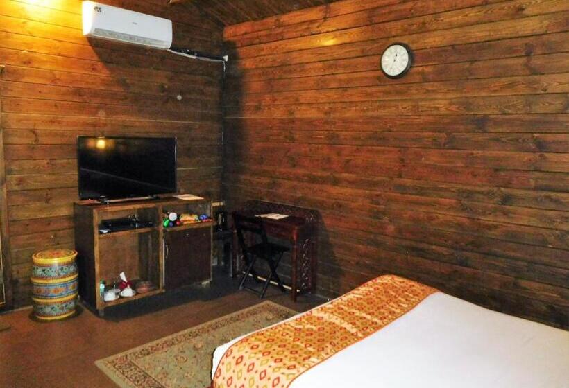 Дом 1 Спальня, The Heritage Club Tripura Castle