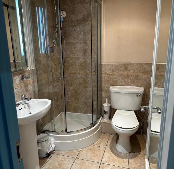 스탠다드 룸, Castle