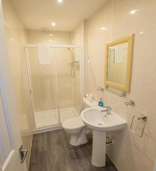 ファミリールーム, Granite City Guest House