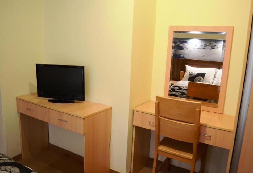 اتاق استاندارد سه نفره, Guesthouse Lucic