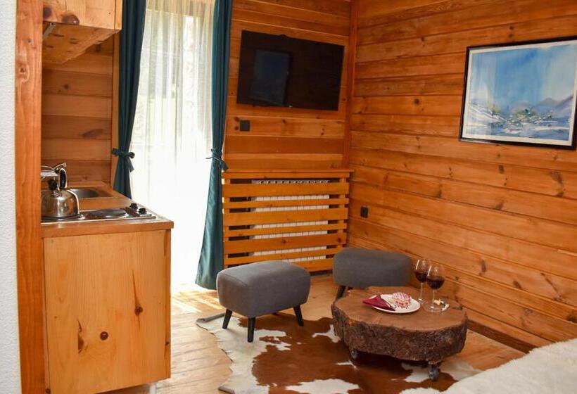 استودیو خانوادگی, Rajska Vrata