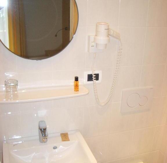 اتاق استاندارد با بالکن, Garni Hotel Pichler