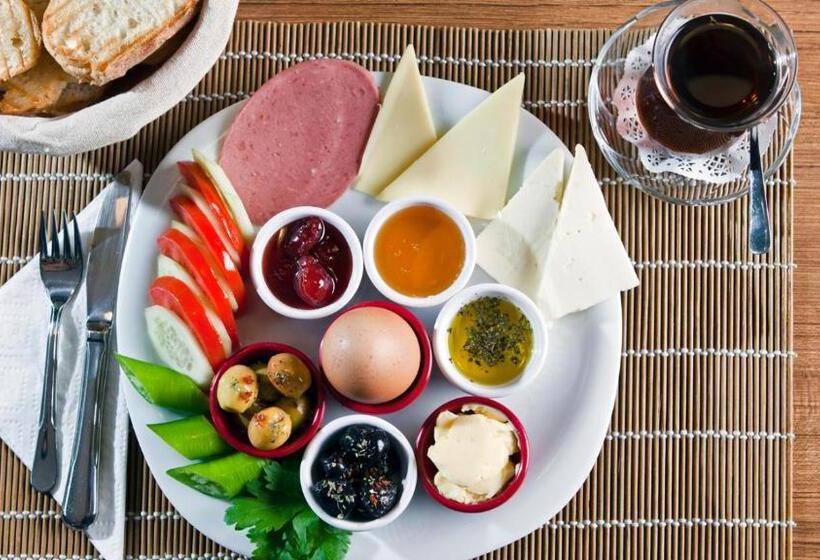 اتاق استاندارد سه نفره, Ariva Center Econom