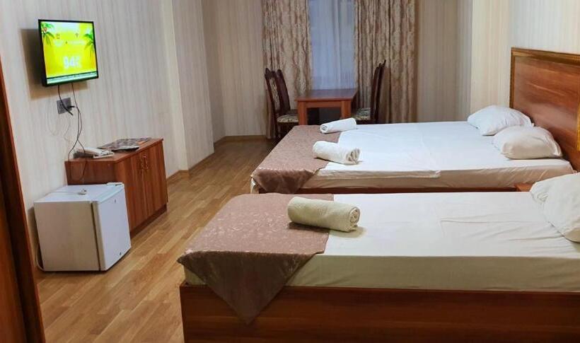 اتاق استاندارد سه نفره, Ariva Center Econom
