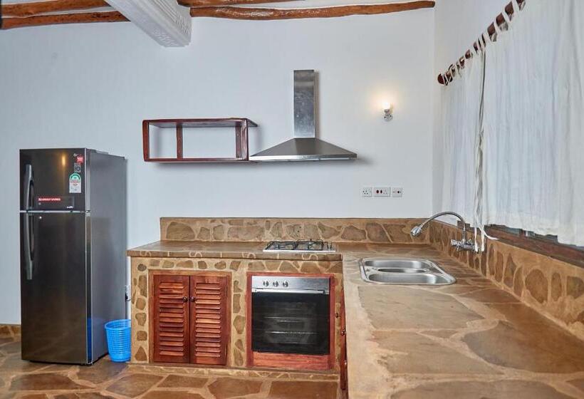 اتاق لوکس با تخت بزرگ, Beach Way Villa