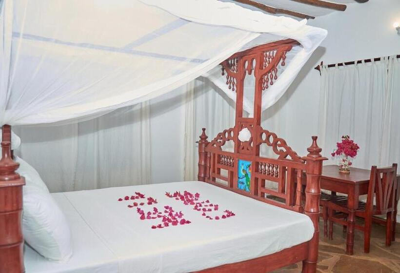 اتاق لوکس با تخت بزرگ, Beach Way Villa