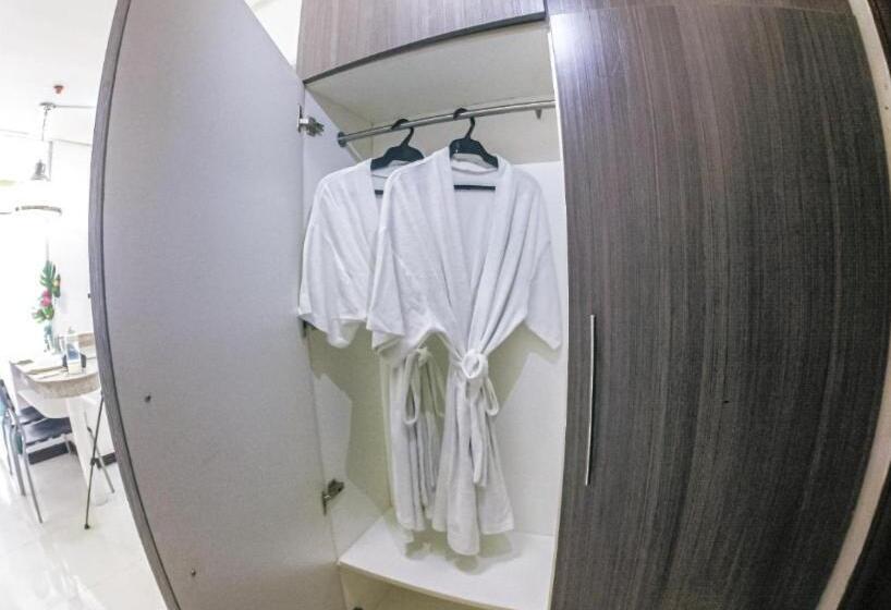 带海景的标准工作室, Enjoy Free Sauna And Pool Access, Save 70 Percent This Month On A Deluxe Unit In Manila With A Balco