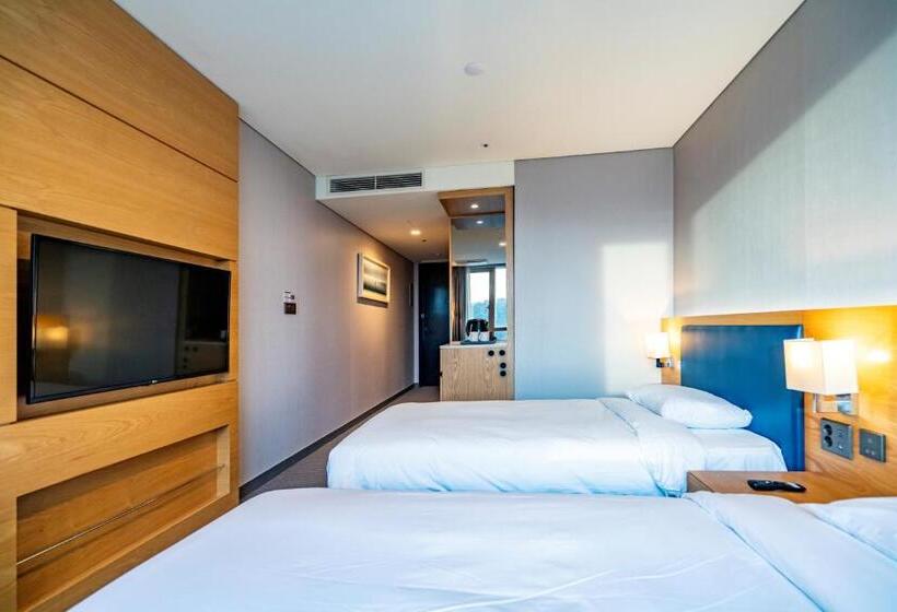 غرفة ديلوكس, Centum Business