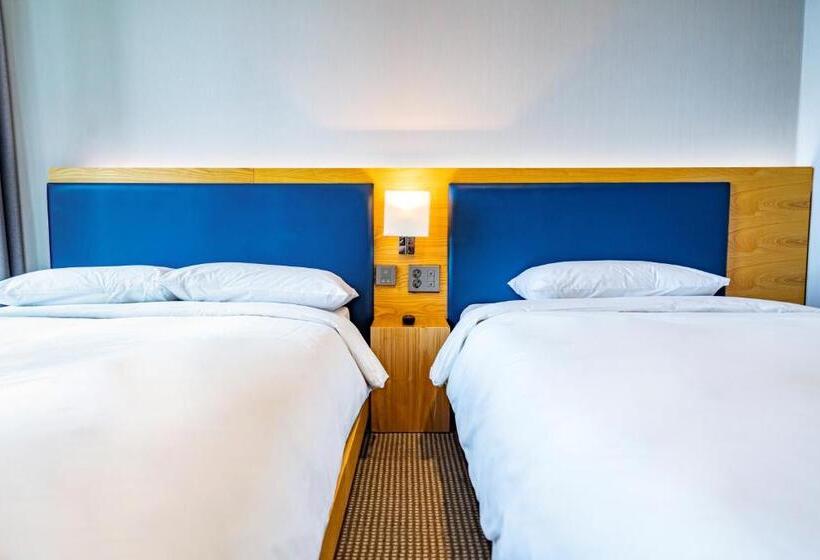 ファミリールーム, Centum Business