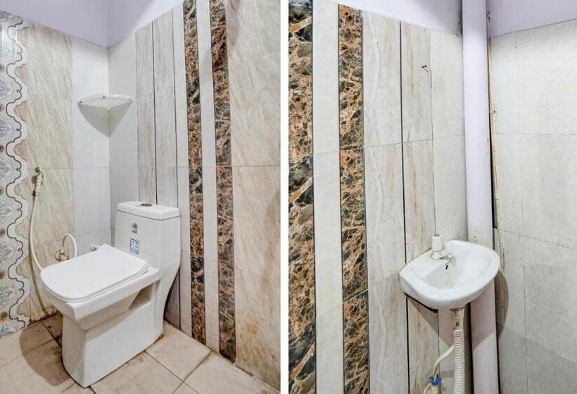 חדר קלאסי לשלושה, Oyo Crown Guest House