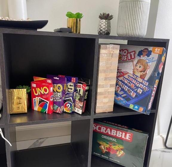 スイート（家族用）, Azure Urban Resort   City View 1br   Ps4, Billiards, Netflix, Karaoke