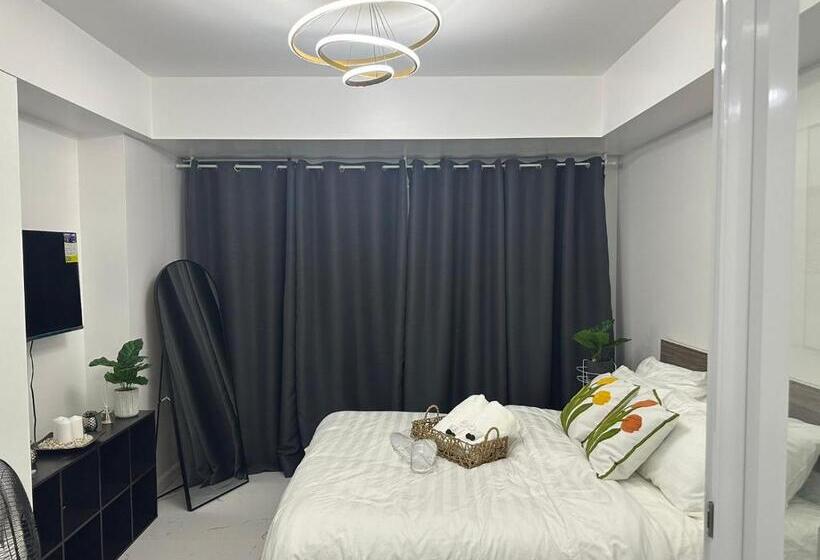 スイート（家族用）, Azure Urban Resort   City View 1br   Ps4, Billiards, Netflix, Karaoke