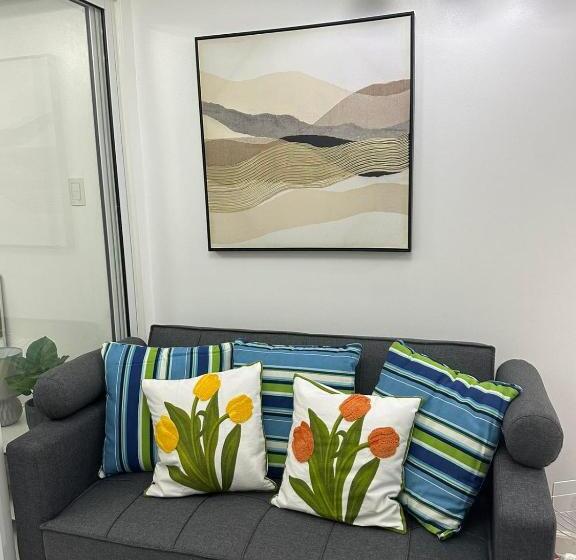 スイート（家族用）, Azure Urban Resort   City View 1br   Ps4, Billiards, Netflix, Karaoke