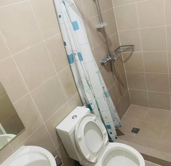 דירה בת חדר שינה 1 עם מרפסת, The Residences At Commonwealth Roxas East