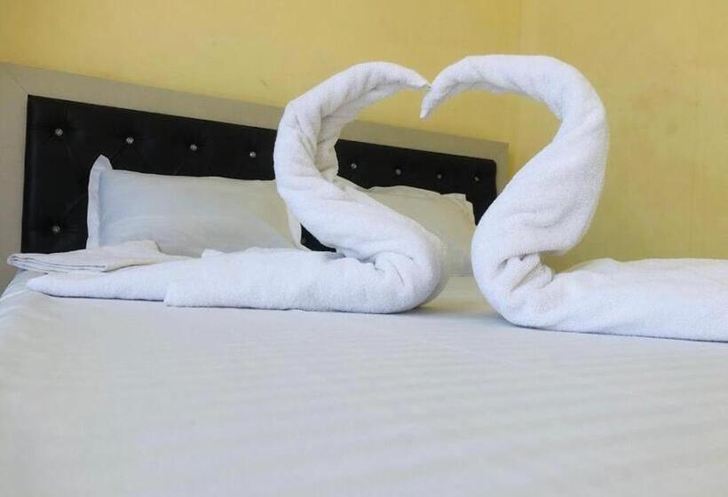 スタンダードルーム, Tropicana Beach Resort, Mandarmani