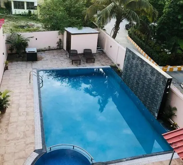 Standard-huone Allasnäkymä, Tropicana Beach Resort, Mandarmani